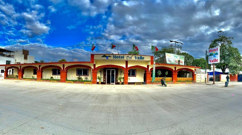 戴尔瓦勒酒店 El Naranjo  外观 照片